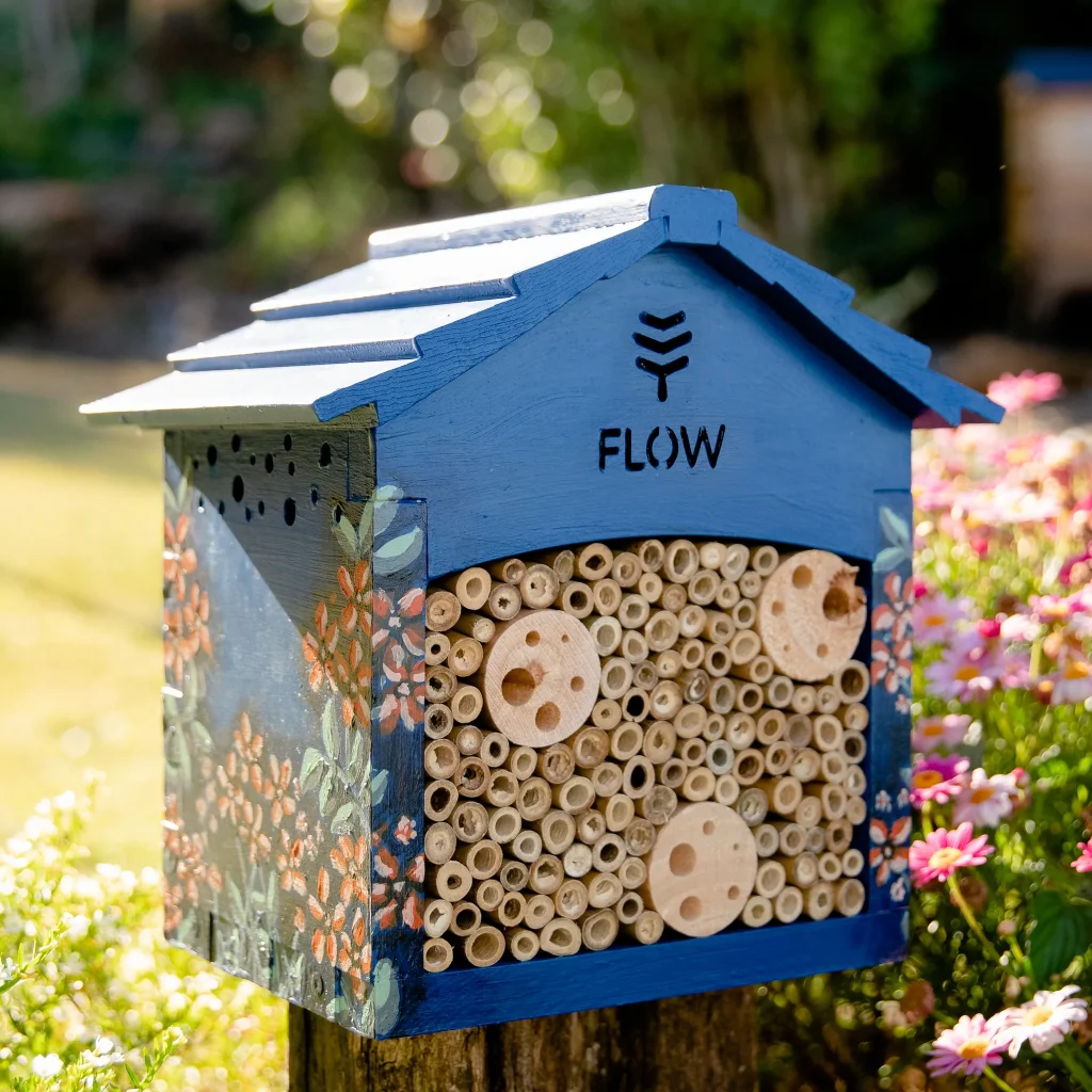 Flow Hive pollinator house