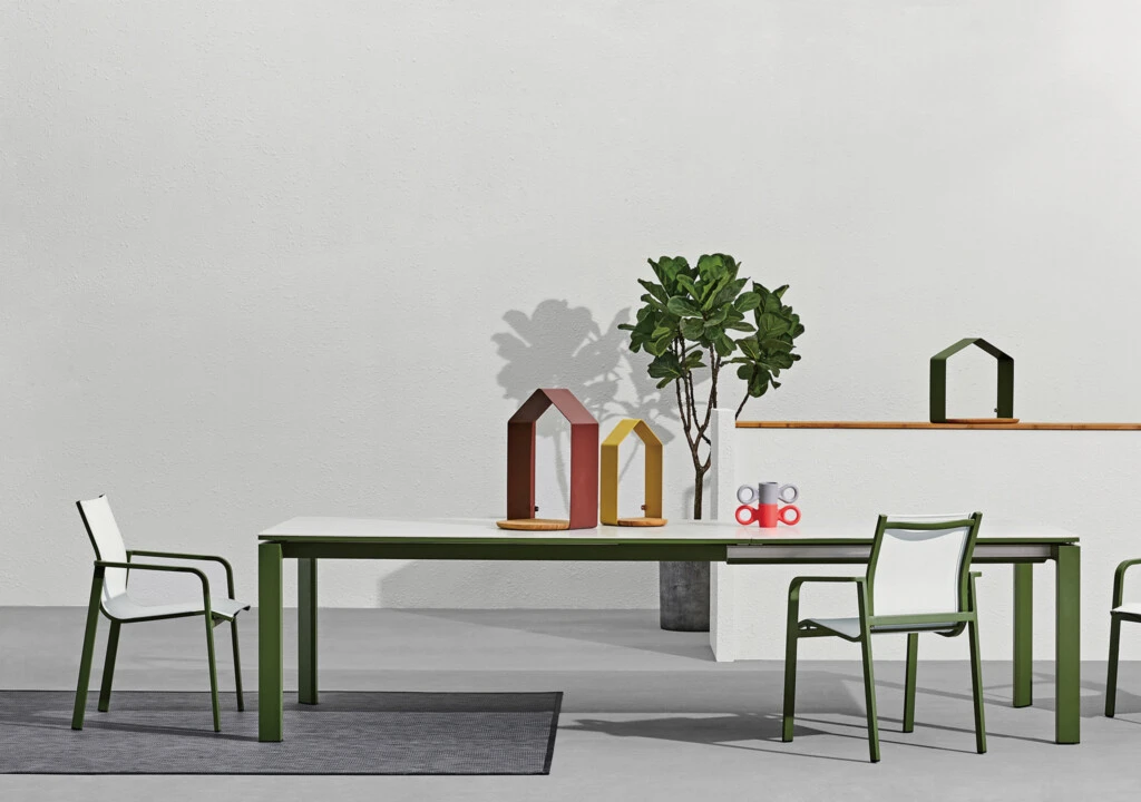 Flamingo Dining Table by KUN Design