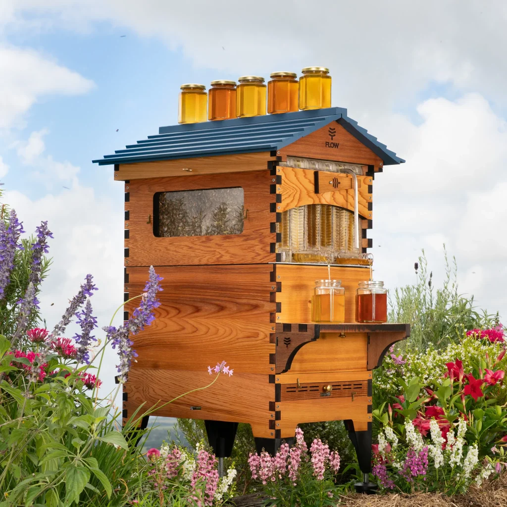 Flow Hive 2+ with ventilation at the base